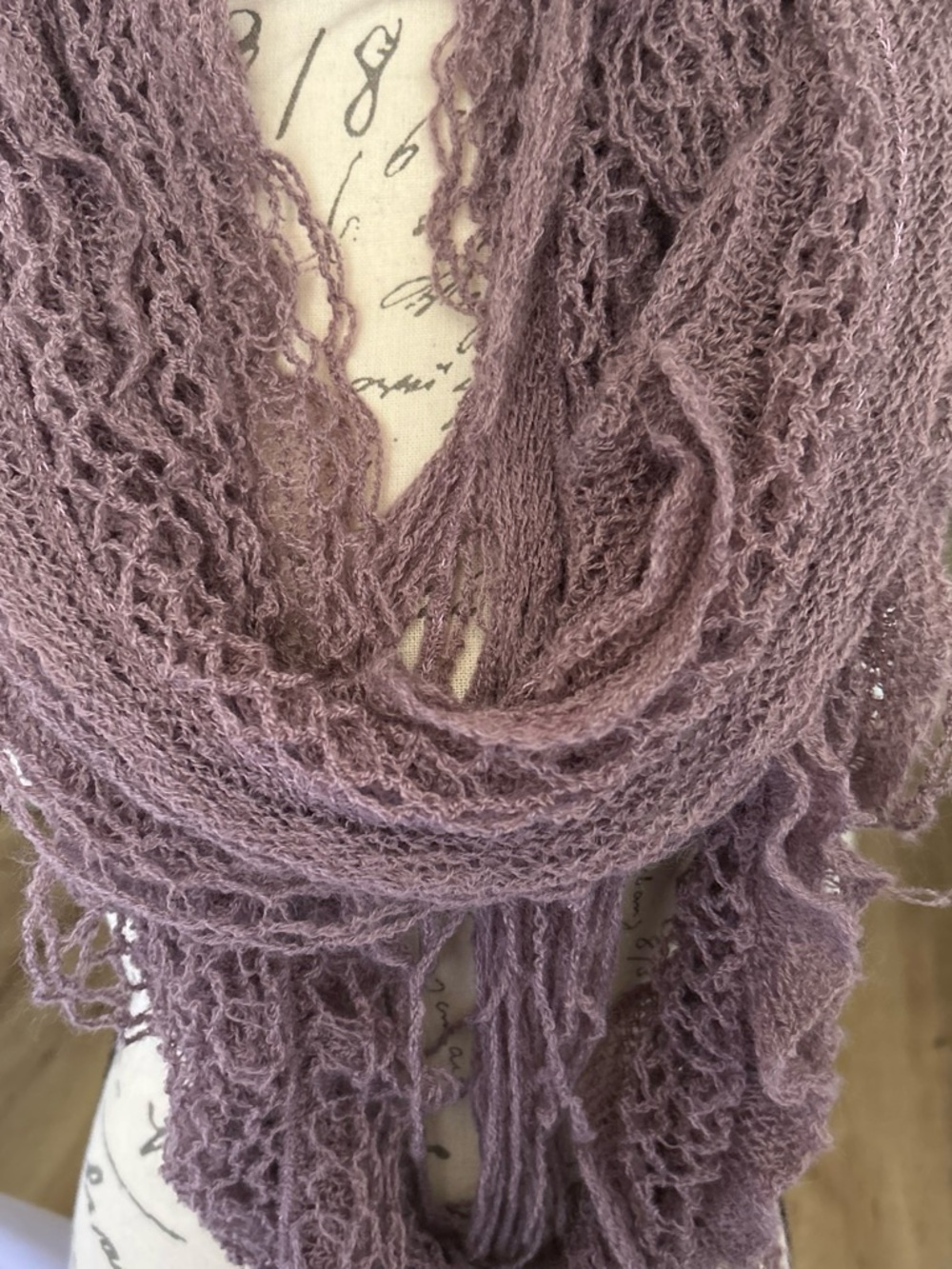 Lightweight Mauve Open-Knit Scarf - Women Accessories